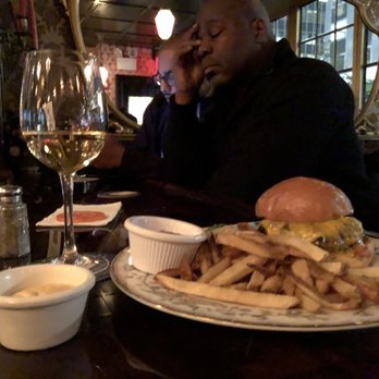 Rosie Dunn’s - Burger and man - Irish Near Me - New York, New York Rosie Dunn’s - Burger and man - Irish Near Me - New York, New York