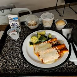Central California Rehabilitation Hospital - Dinner   time.