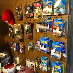 Rolla Antique Mall - Hmmmmm. Antique Matchbox cars?