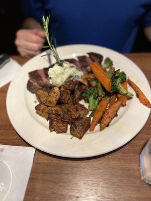 The Melrose Grill by null