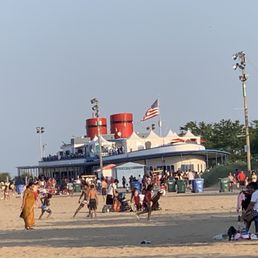 North Avenue Beachfront