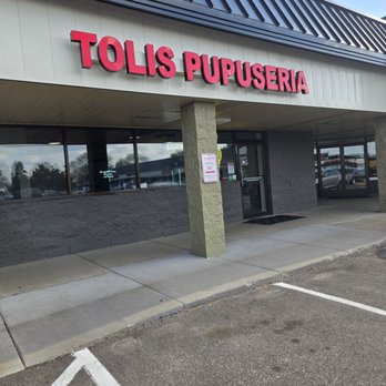 Tolis Pupuseria - Front of the restaurant - Salvadoran Near Me - Brooklyn Park, Minnesota Tolis Pupuseria - Front of the restaurant - Salvadoran Near Me - Brooklyn Park, Minnesota