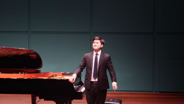 Esplanade - Theatres on the Bay, Singapore by null