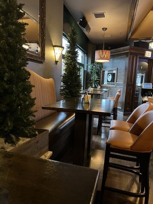 Lady Gregory's Irish Bar & Restaurant by null