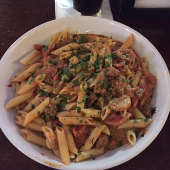 Pompilios - Penne pasta Bolognese. Will have to do Rigatoni next time. Good flavor, but watery. - Italian Near Me - Newport, Kentucky Pompilios - Penne pasta Bolognese. Will have to do Rigatoni next time. Good flavor, but watery. - Italian Near Me - Newport, Kentucky
