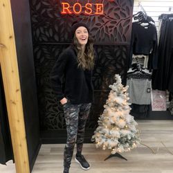 Rustic Rose - Rustic Rose Boutique in Afton, WY offers stylish, feminine, fun clothing, infrared saunas and massage therapy. 307-885-7673