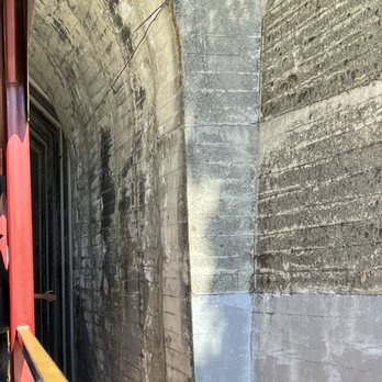 Skunk Depot - "Please keep your hands inside the train as to not lose your hand, we will pass very close to the wall..." - Ticket Sales Near Me - Willits, California