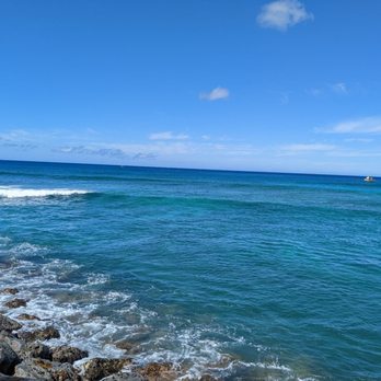 Ala Moana Beach - Beaches Near Me - Honolulu, Hawaii Ala Moana Beach - Beaches Near Me - Honolulu, Hawaii