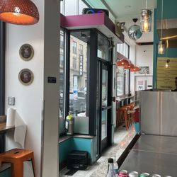 Friskie Fries - Interior all high top seating