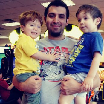 Chuck E. Cheese - Pizza Near Me - Houston, Texas