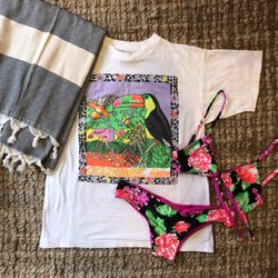 The Fox Club - Everything you might wanna wear on vacation