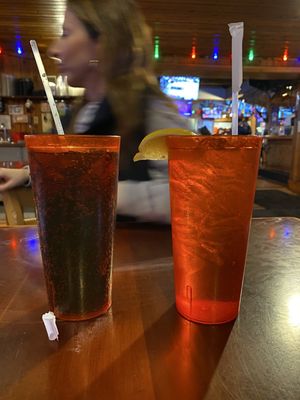 Hooters by null