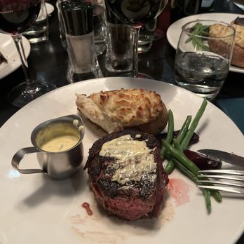 The Keg Steakhouse + Bar - Esplanade - Filet mignon - Steakhouses Near Me - Toronto, Ontario The Keg Steakhouse + Bar - Esplanade - Filet mignon - Steakhouses Near Me - Toronto, Ontario