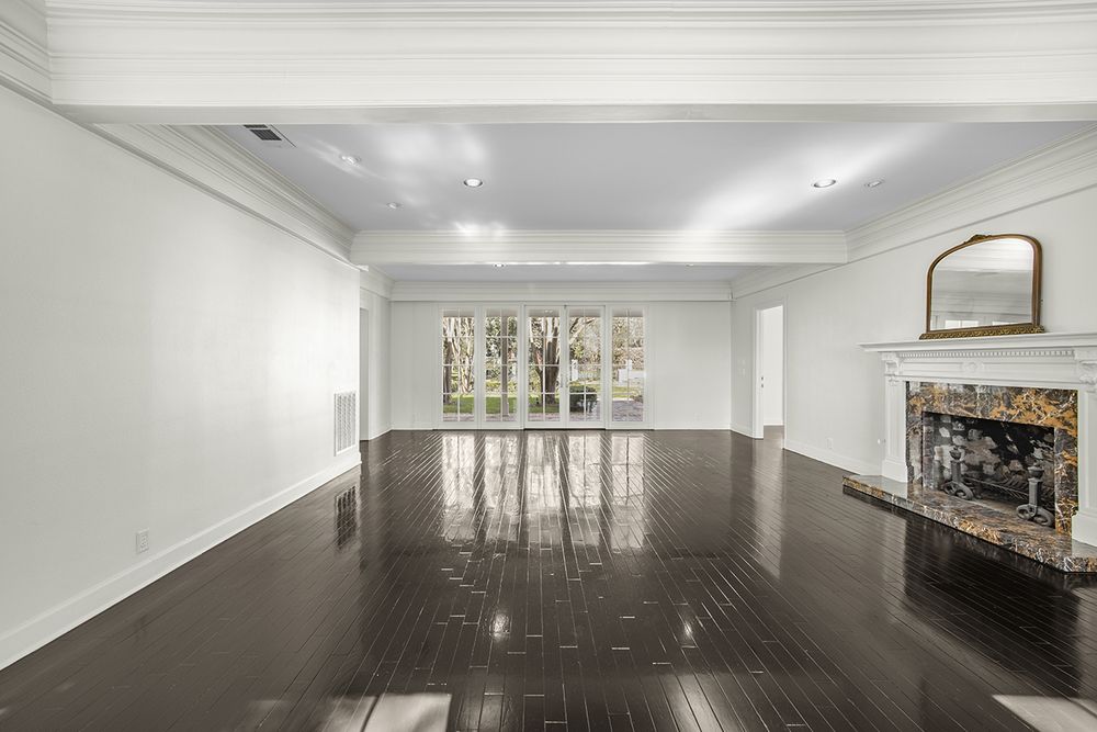 Slide of Chastain Construction