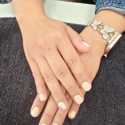 Manicure Manicure