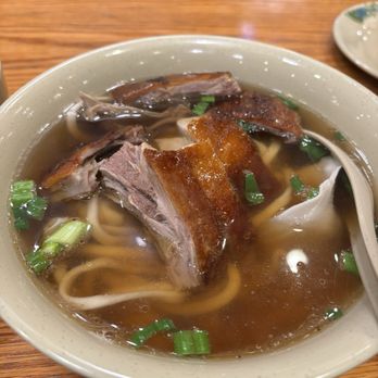 H K Wonton Garden - Cantonese Near Me - New York, New York
