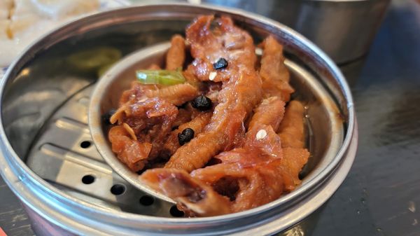 Silver Fountain by null