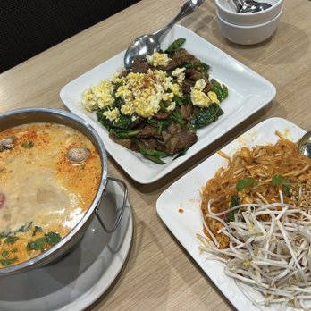Jumpa Thai - 302 Tom Kha, Pad Thai, 805 Pad See Eau Noodles - Thai Near Me - Garden Grove, California Jumpa Thai - 302 Tom Kha, Pad Thai, 805 Pad See Eau Noodles - Thai Near Me - Garden Grove, California