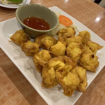 Hoa Binh Restaurant - Vietnamese Near Me - Garden Grove, California