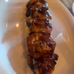 Mountain Holler - Killer shrimp! Wrapper in bacon and grilled with a yummy sauce.