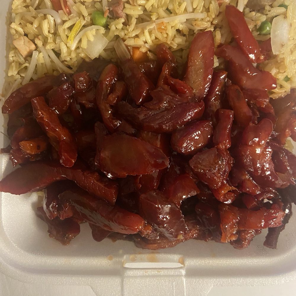 China Gourmet - 31. House Fried Rice with Boneless Ribs - Chinese Near Me - Bradenton, Florida China Gourmet - 31. House Fried Rice with Boneless Ribs - Chinese Near Me - Bradenton, Florida