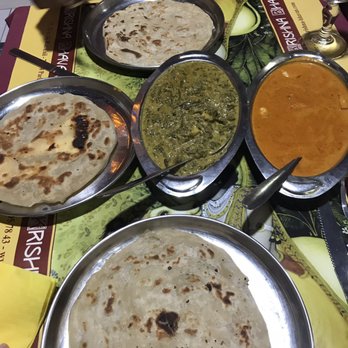 Krishna Bhavan - Palak paneer, butter paneer, plain parathas, and cheese paratha. - Vegetarian Near Me - Paris, 75 Krishna Bhavan - Palak paneer, butter paneer, plain parathas, and cheese paratha. - Vegetarian Near Me - Paris, 75