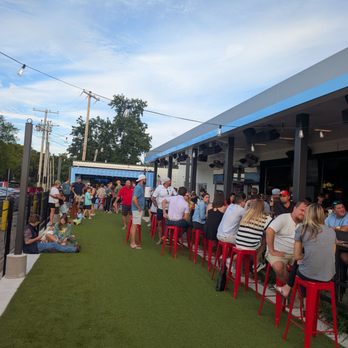 Hank’s Garage & Grill - The Green - Hot Dogs Near Me - Shawnee, Kansas
