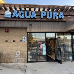 Agua Pura - Front View