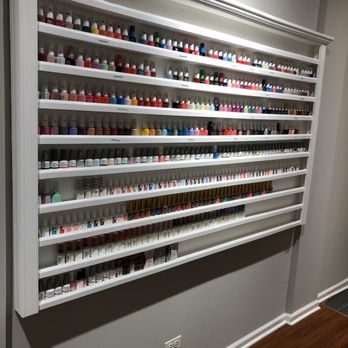 Diamond Nails - So much nails polish - Nail Salons Near Me - Skokie, Illinois