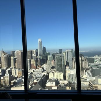 Cityscape - View of downtown SF and the Financial District. - Cocktail Bars Near Me - San Francisco, California Cityscape - View of downtown SF and the Financial District. - Cocktail Bars Near Me - San Francisco, California