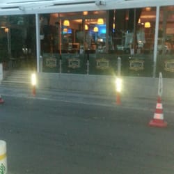 Victory Cafe & Bar