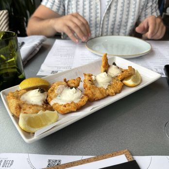 Sixty Vines - Fried Chicken + Caviar - New American Near Me - Charlotte, North Carolina