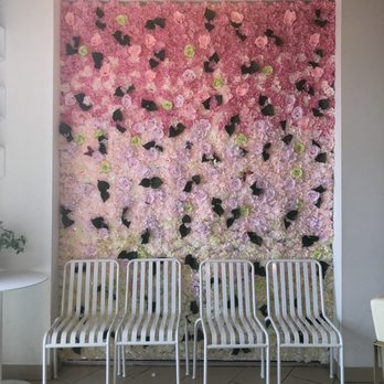 Brecotea - Iconic flower wall - Bakeries Near Me - Richmond, Virginia