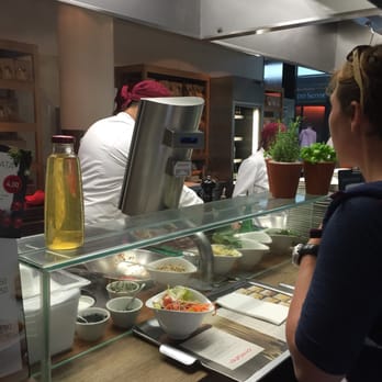 Vapiano - Italian Near Me - Zürich, ZH
