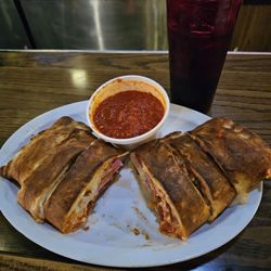 Four Kegs Sports Bar - Original Stromboli with a Diet Pepsi
