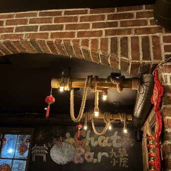 Chat Bar - Interior look - Bars Near Me - Unionville, Ontario Chat Bar - Interior look - Bars Near Me - Unionville, Ontario