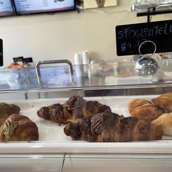 Dolce Gelato and Espresso Bar - Croissants - Gelato Near Me - Somerville, New Jersey