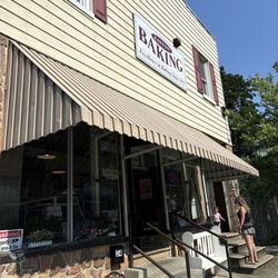Easton Baking - Exterior of business