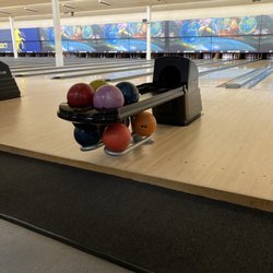 May City Bowl - May City Bowl interior 2