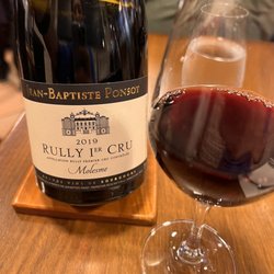 Les Canailles - Excellent recommendation by the chef's wife of a local wine