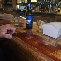 Lander Bar