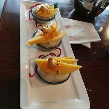 Bolan Thai Cuisine - mango sticky rice - Thai Near Me - Toronto, Ontario Bolan Thai Cuisine - mango sticky rice - Thai Near Me - Toronto, Ontario
