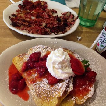 Carleen's Coffee Shop - Breakfast & Brunch Near Me - Lawrence, Massachusetts Carleen's Coffee Shop - Breakfast & Brunch Near Me - Lawrence, Massachusetts