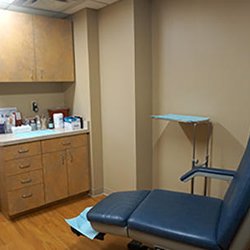 Foot & Ankle Clinics - Foot & Ankle Clinics, PA West St. Paul Exam Room
