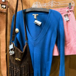 DeeLux - Retro 70's inspired womenswear. We're loving fringe, leather, v necks and mini skirts