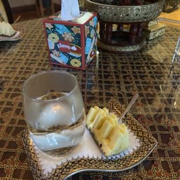 Hot water and fresh cut pineapple after the massage was a nice treat Hot water and fresh cut pineapple after the massage was a nice treat