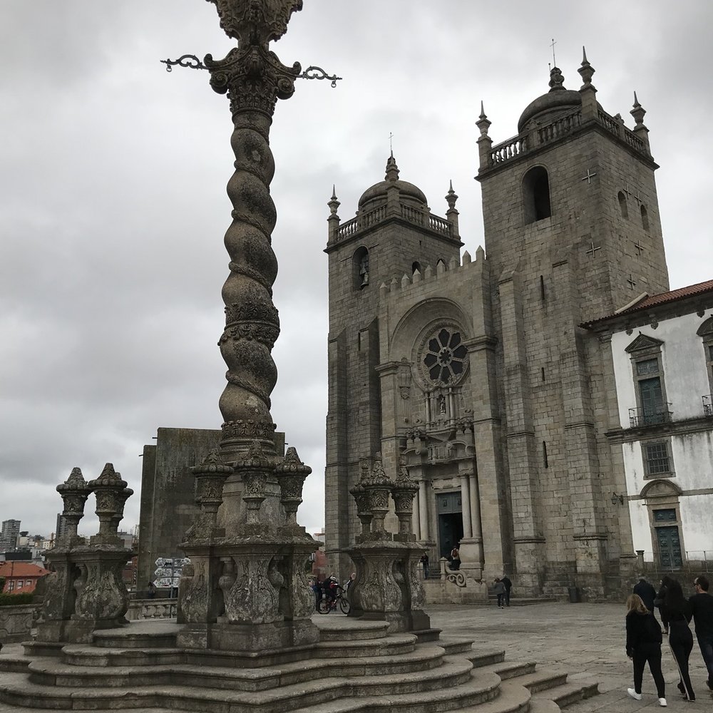 Sé do Porto - Churches Near Me - Porto, 13