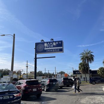 Bakery 1908 - Bakeries Near Me - Orlando, Florida
