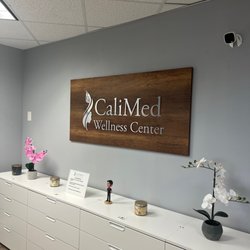 CaliMed Wellness Center - CaliMed front desk