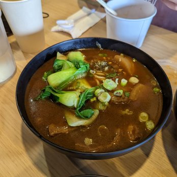 Kingchops Irvine - Spicy Beef Soup Noodle - Taiwanese Near Me - Irvine, California Kingchops Irvine - Spicy Beef Soup Noodle - Taiwanese Near Me - Irvine, California
